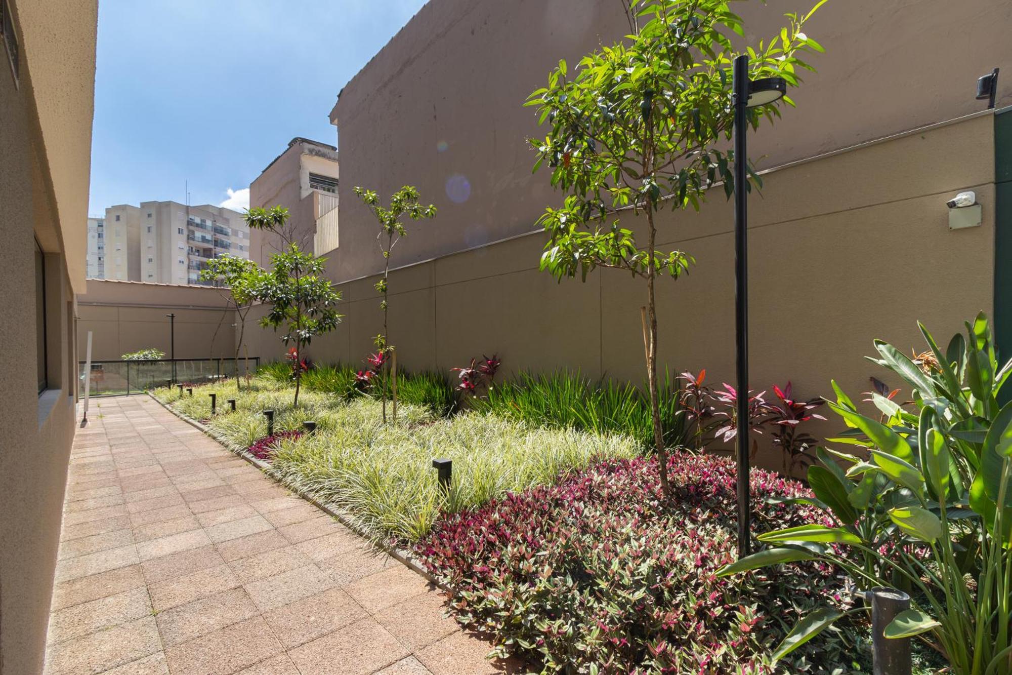 Flat Novissimo A 200m Do Metro Madalena Apartamento São Paulo
